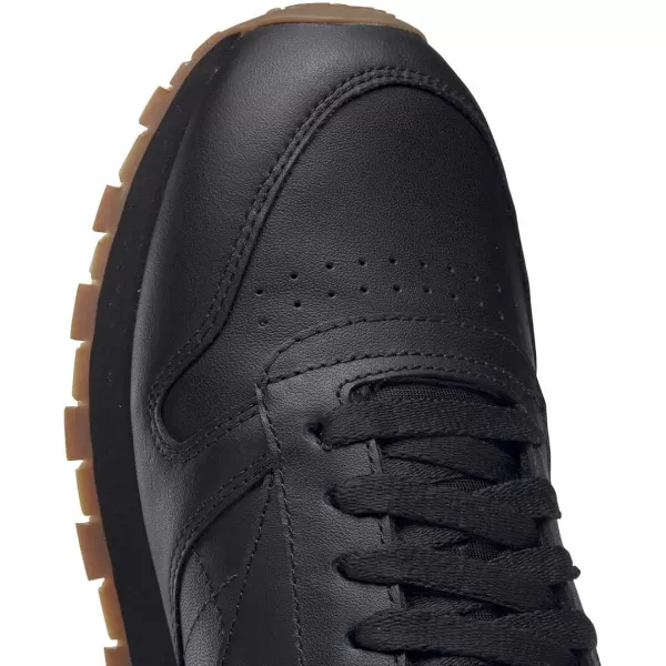 imageReebok Unisex Classic Leather SneakerBlackGum 2
