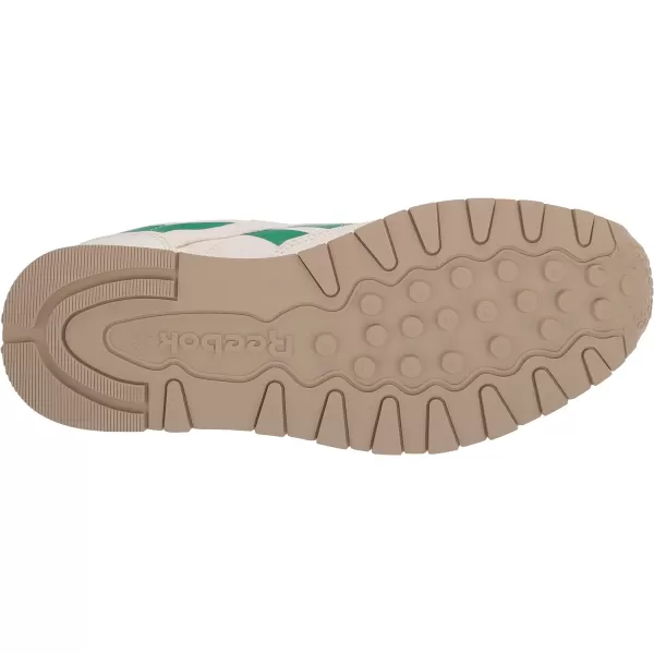imageReebok Unisex Classic Leather SneakerChalkCourt GreenHorizon Blue