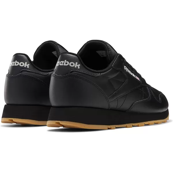 imageReebok UnisexAdult Classic Leather SneakerCore BlackPure Grey 5Reebok Rubber Gum03