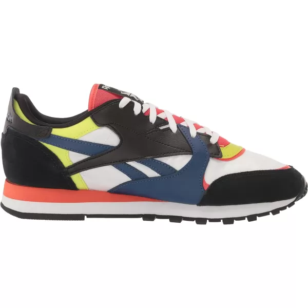 imageReebok UnisexAdult Classic Leather SneakerWhiteBlackDynamic Red