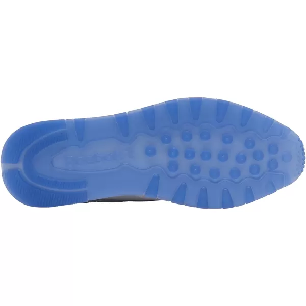 imageReebok UnisexAdult Classic Leather SneakerWhiteVector Blue