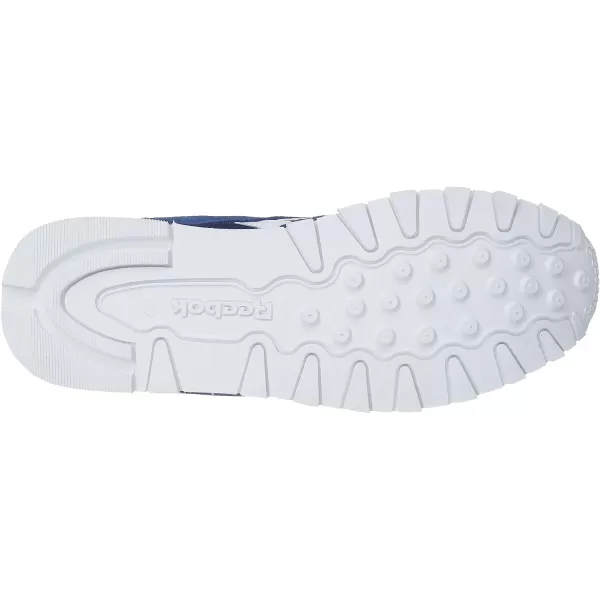 imageReebok UnisexChild Boys Classic Nylon SneakerBunker BlueWhite