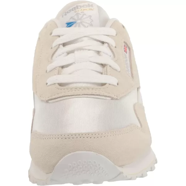 imageReebok UnisexChild Boys Classic Nylon SneakerWhiteLight Grey