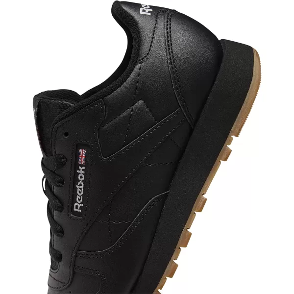 imageReebok UnisexChild Classic Leather SneakerReefresh BlackGum