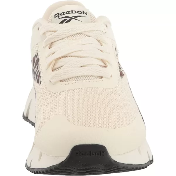 imageReebok UnisexChild Zig Dynamica 20 SneakerWhiteChalkBlack