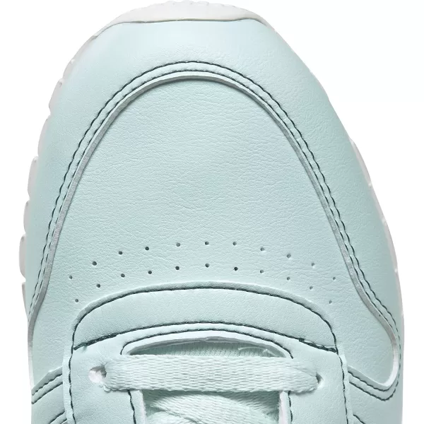 imageReebok Womens Classic Leathers SneakerMistMidnight Pine