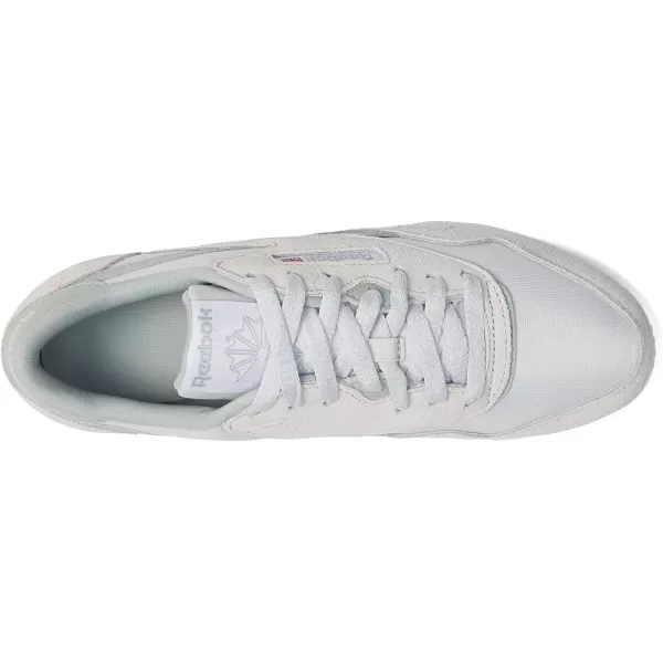 imageReebok Womens Classic Nylon SneakerClgry1SeasprFtwr White