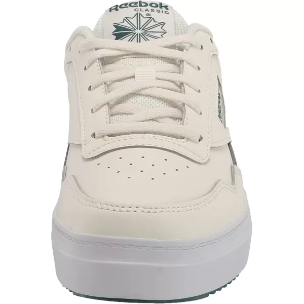 imageReebok Womens Club MEMT SneakerChalkWhiteMidnight Pine