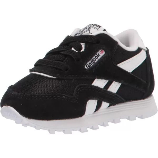 imageReebok UnisexChild Boys Classic Nylon SneakerBlackWhite