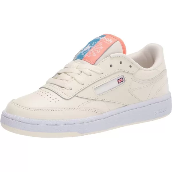 imageReebok Womens Club C SneakerBeigeWhite