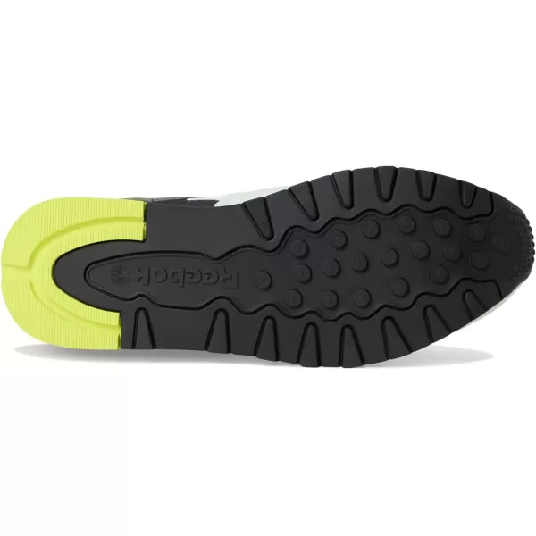 imageReebok Unisex Adult Classic LeatherBlackChalkArmy Green