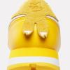 imageReebok UnisexChild Sonic Kids Classic Leather Step N Flash SneakerGoldWhiteGold