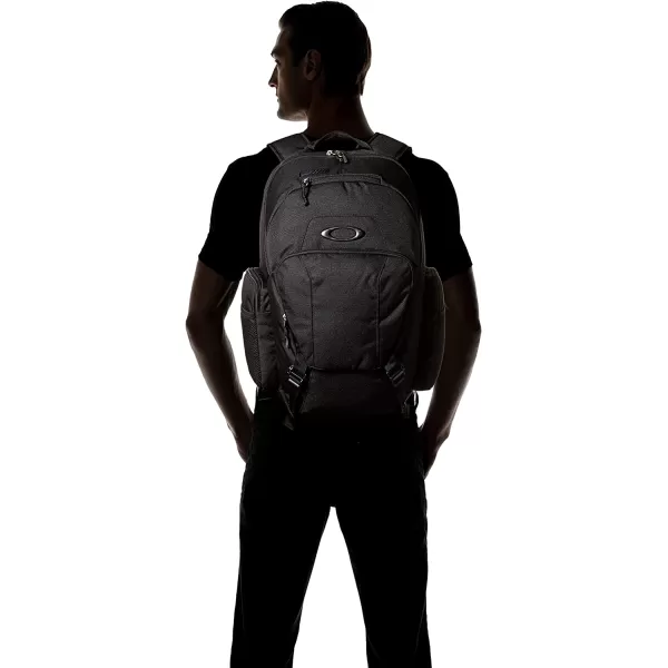 imageOakley Blade 30L Backpack Red Line30L Blackout0