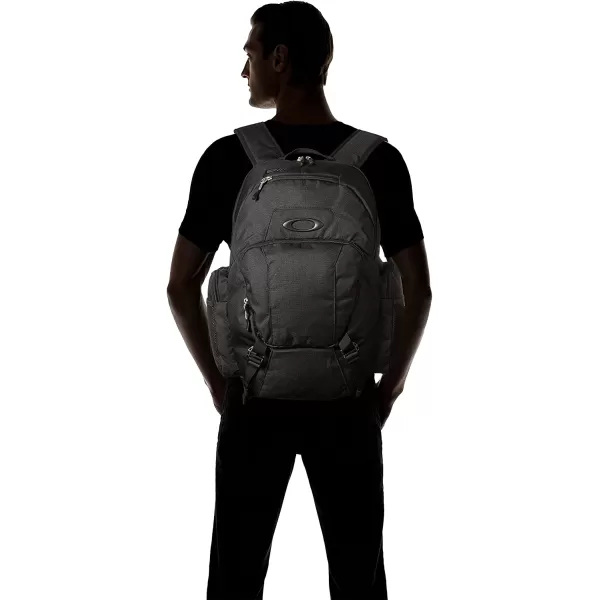 imageOakley Blade 30L Backpack Red Line30L Blackout4