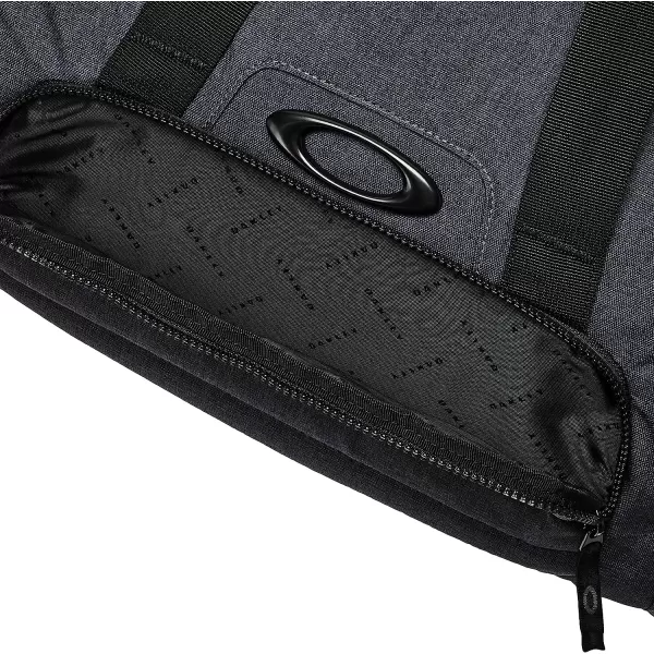 imageOakley Enduro 20 Duffle BagBlackout Dark Heather