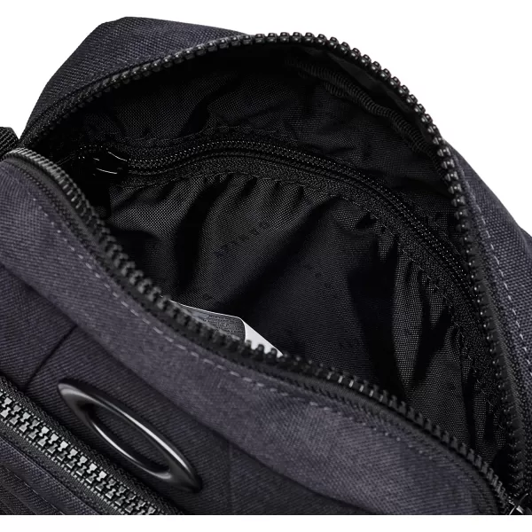 imageOakley Enduro 20 Shoulder BagBlack Iris Hthr
