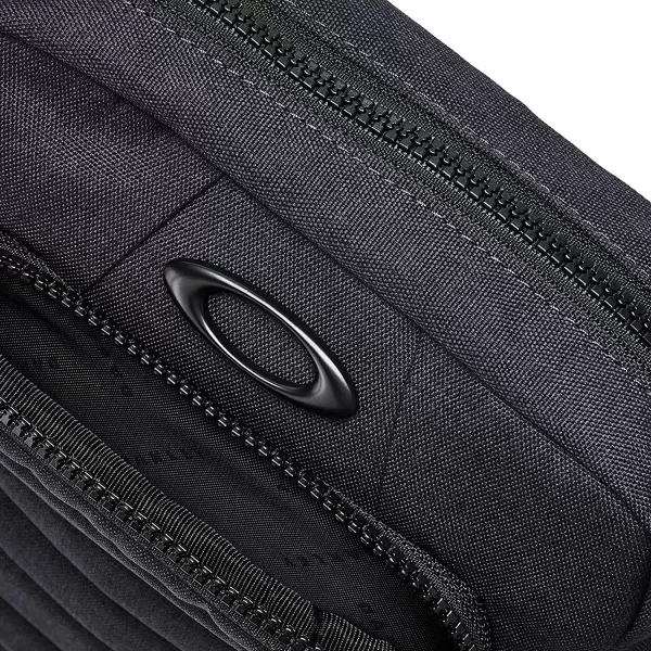 imageOakley Enduro 20 Shoulder BagBlack Iris Hthr