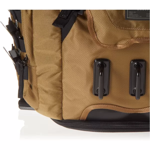 imageOakley Kitchen Sink Backpack Stealth Black One SizeTotal Coyote One Size