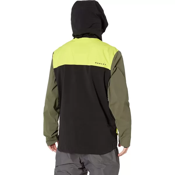 imageOakley Mens Alpine Shell 3L GoreTex Jacket  3DEngineered Articulated Sleeves  Winter Jackets for MenBlackout