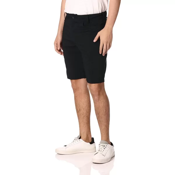 imageOakley Mens Base Line Hybrid 21Inch ShortsBlackout