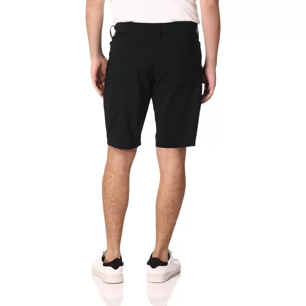 imageOakley Mens Base Line Hybrid 21Inch ShortsBlackout