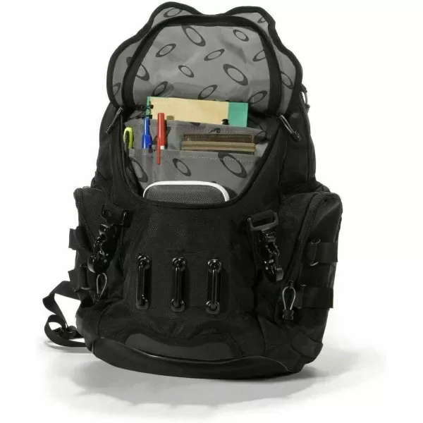 imageOakley Mens Bathroom Sink Backpack Stealth Black One SizeOne Size Stealth Black
