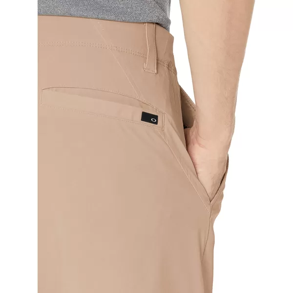 imageOakley Mens Control ShortsRye