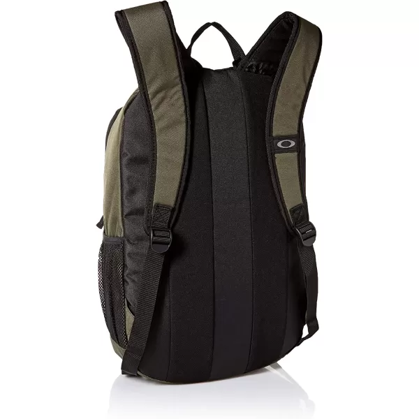 imageOakley Mens Enduro 30 20L Backpack Blackout20L Dark Brush