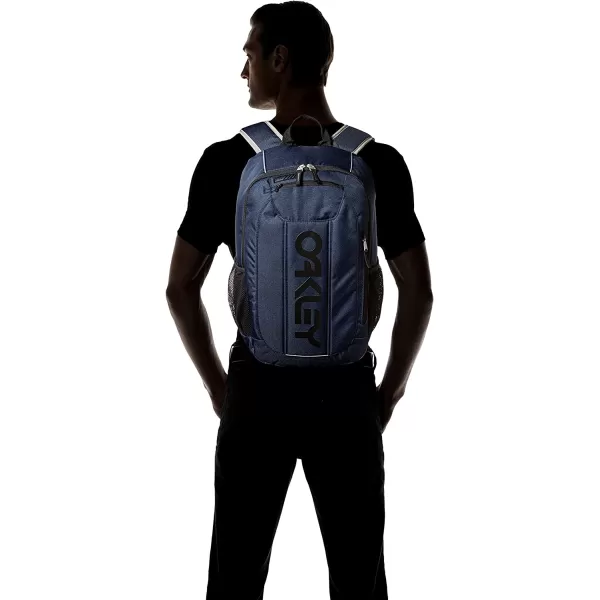 imageOakley Mens Enduro 30 20L Backpack Blackout20L Fathom