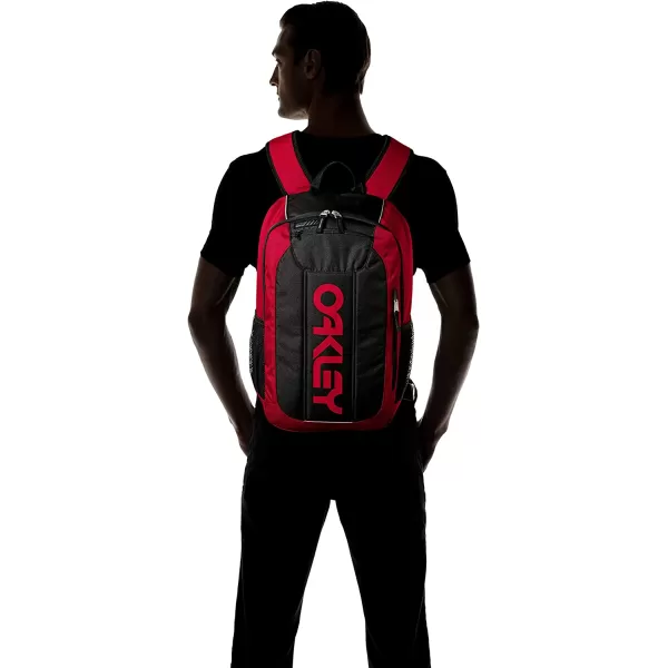 imageOakley Mens Enduro 30 20L Backpack Blackout20L Red Line