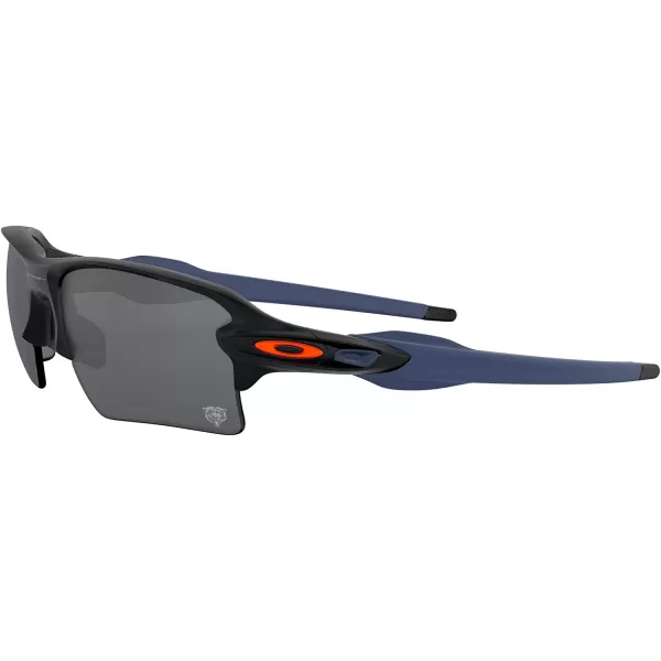 imageOakley Mens Flak 20 XL Rectangular SunglassesChicago Bears