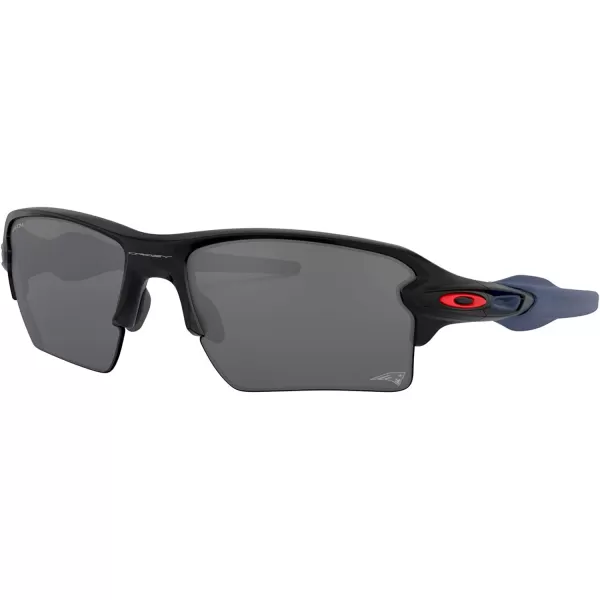 imageOakley Mens Flak 20 XL Rectangular SunglassesNew England Patriots