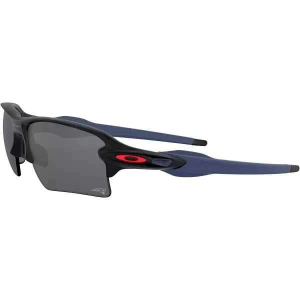 imageOakley Mens Flak 20 XL Rectangular SunglassesNew England Patriots