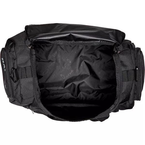 imageOakley Mens Gym to Street Small DuffelBlack