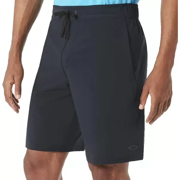imageOakley Mens Icon Woven Training ShortsOakley Mens Icon Woven Training Shorts