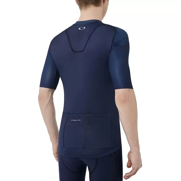 imageOakley Mens Jawbreaker MTB Cycling JerseyAtomic Blue