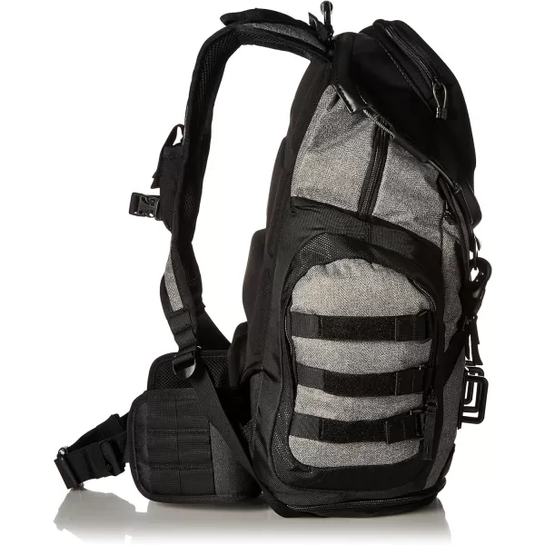 imageOakley Mens Kitchen Sink LX Backpack Grigio Scuro One SizeOakley Mens Kitchen Sink LX Backpack Grigio Scuro One Size