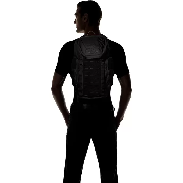 imageOakley Mens Link Pack Miltac Coyote UU Blackout