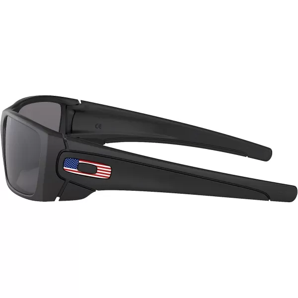 imageOakley Mens OO9096 Fuel Cell Wrap SunglassesMatte Black Usa Flag IconGrey