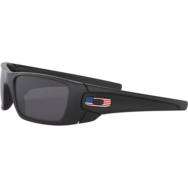 imageOakley Mens OO9096 Fuel Cell Wrap SunglassesMatte Black Usa Flag IconGrey
