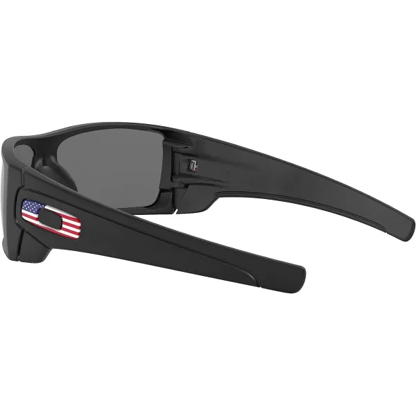 imageOakley Mens Oo9101 Batwolf Rectangular SunglassesMatte BlackUs Flag IconPrizm Black