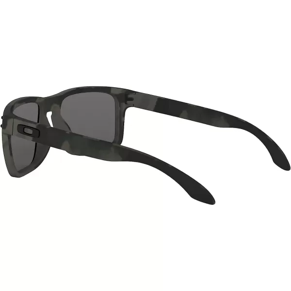 imageOakley Mens Oo9102 Holbrook Square SunglassesMulticam Black W Grey