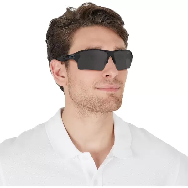 imageOakley Mens Oo9188 Flak 20 XL Rectangular SunglassesMatte Black Thin Blue LinePrizm Black Polarized