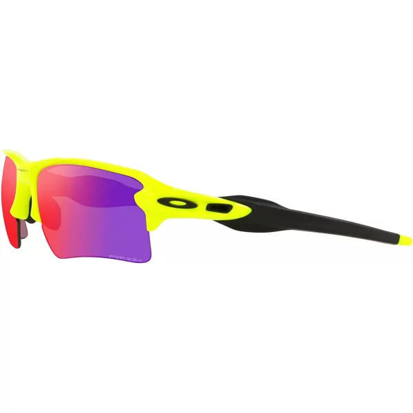 imageOakley Mens Oo9188 Flak 20 XL Rectangular SunglassesNeon YellowPrizm Road