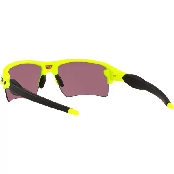 imageOakley Mens Oo9188 Flak 20 XL Rectangular SunglassesNeon YellowPrizm Road