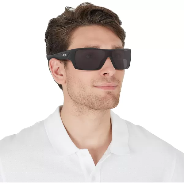 imageOakley Mens Oo9307 Turbine Rotor Rectangular SunglassesMatte BlackPrizm Grey Polarized