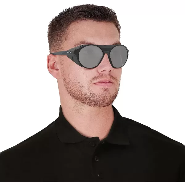 imageOakley Mens Oo9440 Clifden Round SunglassesMatte BlackPrizm Black Polarized