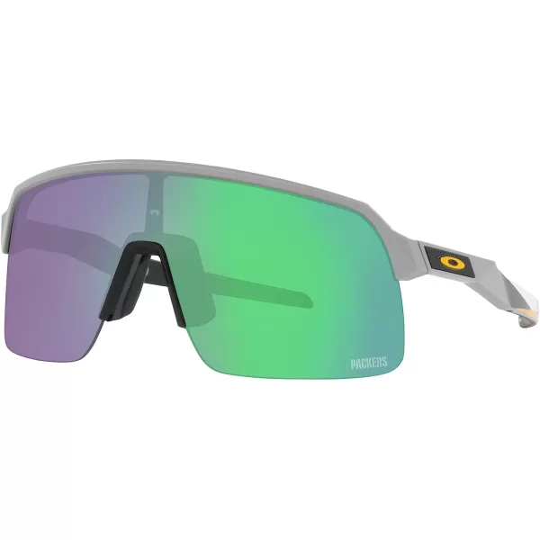 imageOakley Mens Oo9463 Sutro Lite NFL Collection SunglassesGreen Bay Packers Matte FogPrizm Jade