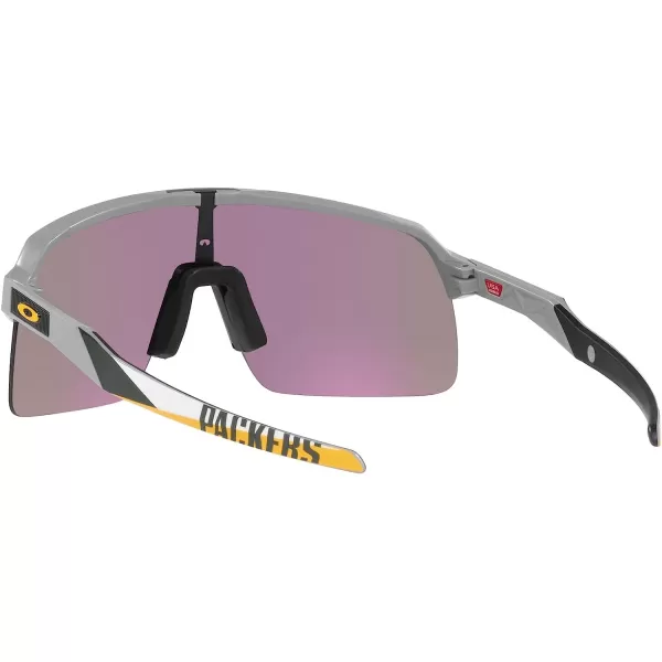 imageOakley Mens Oo9463 Sutro Lite NFL Collection SunglassesGreen Bay Packers Matte FogPrizm Jade