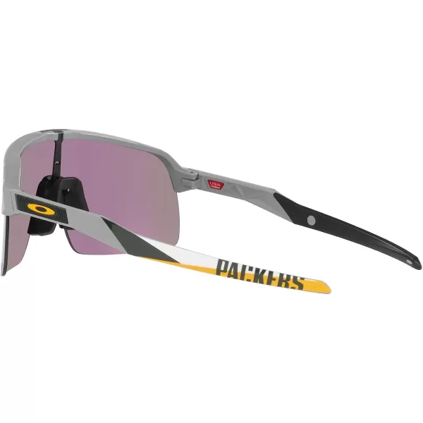imageOakley Mens Oo9463 Sutro Lite NFL Collection SunglassesGreen Bay Packers Matte FogPrizm Jade
